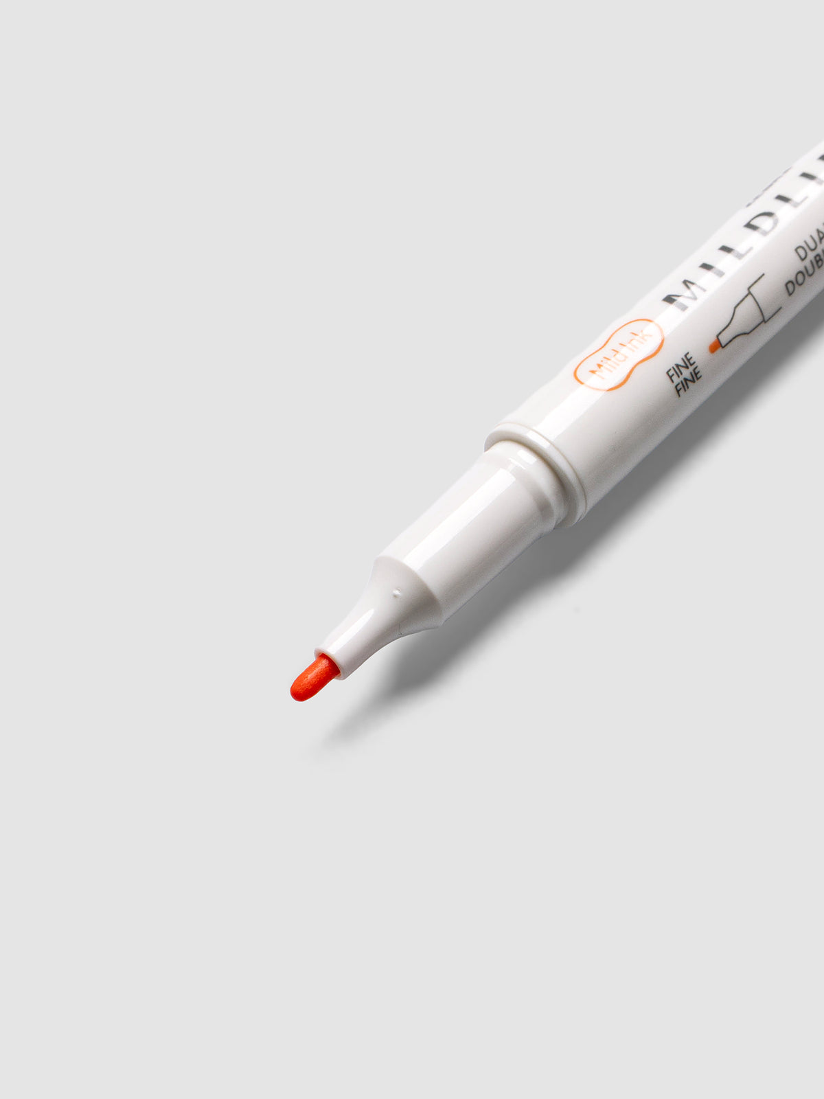 Close-up of Zebra Mildliner Dual-Tip Fineliner fine bullet tip in apricot