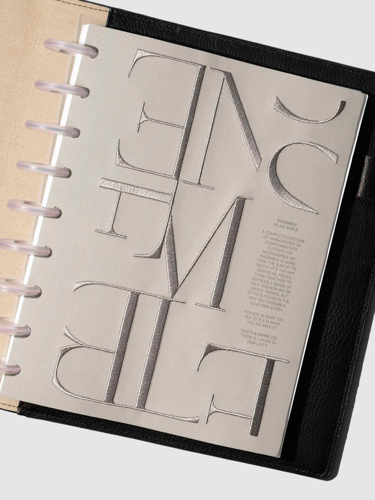 HP Classic Ensemble Dashboard Ristretto design styled with planner discs and inserts.
