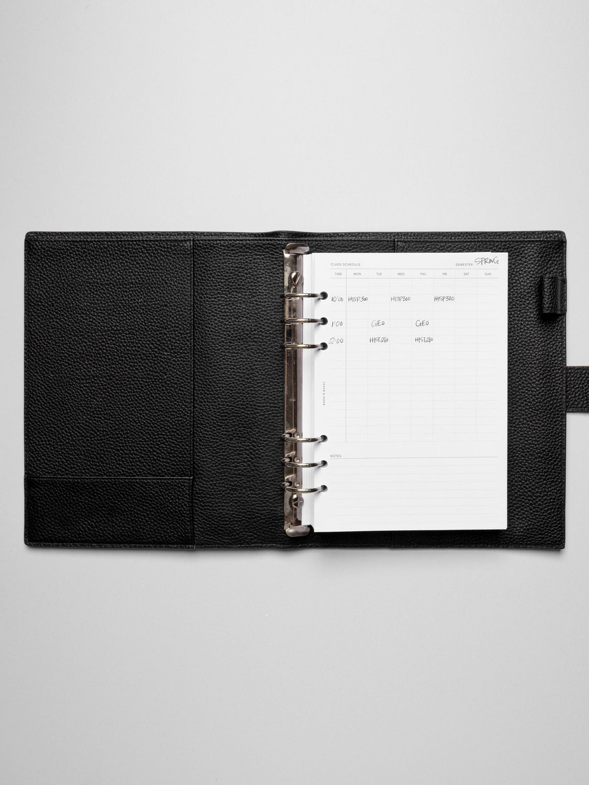 Insert in use inside a leather planner.