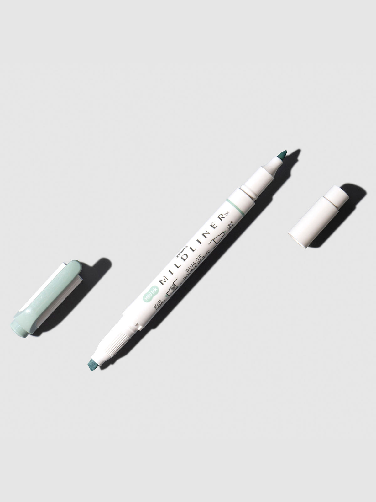 Mildliner marker shown on a neutral background. Color shown is mint.