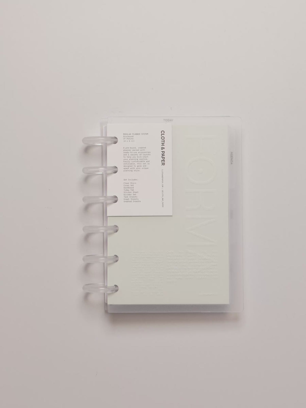 Opening the Forma Modular Planner System in size CP Petite.